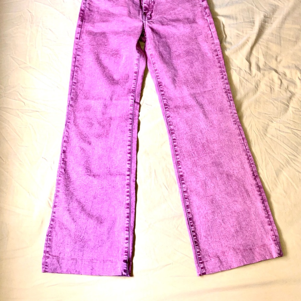 Women's Flare & Wide Leg Jeans in Pink